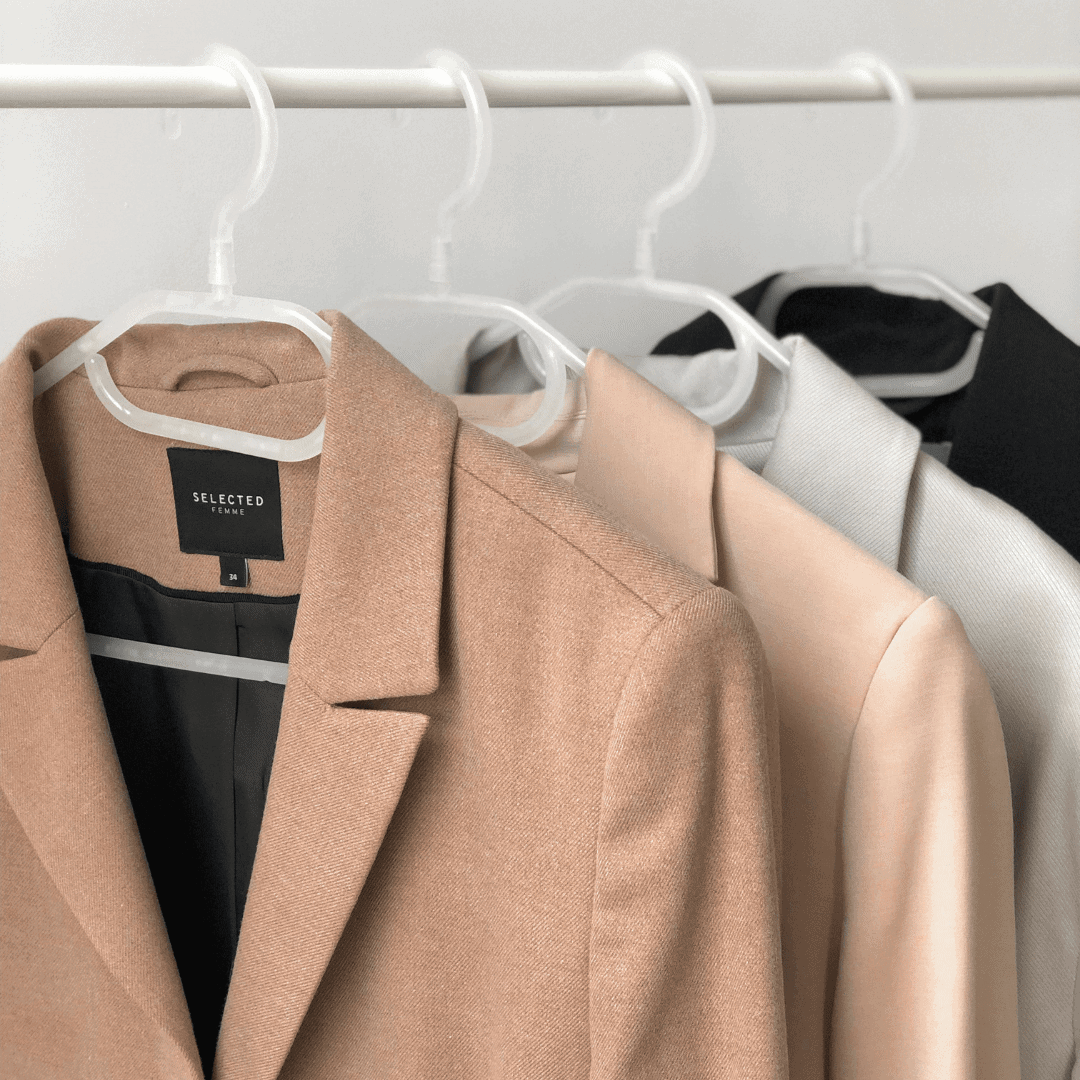 What Is Minimalist Fashion? And Is It the Key to a Happier and More ... What Are The Key Elements Of Minimalist Fashion Design