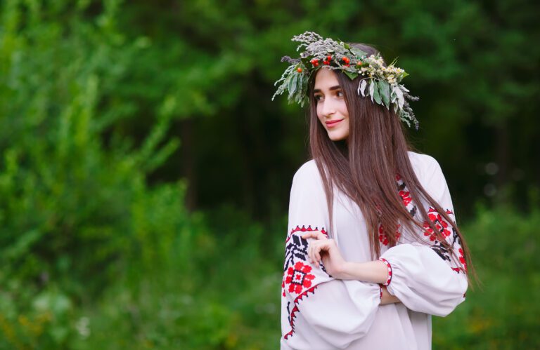 Color Theory In Fashion - The Clothing Color Wheel | So Sew Easy Understanding Fashion Color Theory And Its Applications